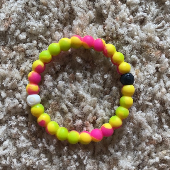 lokai bracelet pack - Picture 8 of 9